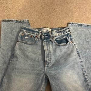 Abercrombie 90’s ultra high rise jeans